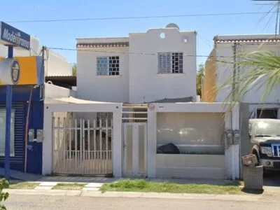 Blvd. San Carlos, Col. Santa Fe, La Paz BCS